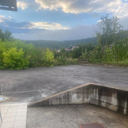 Amar Apartmani, Яйце Екстер'єр фото