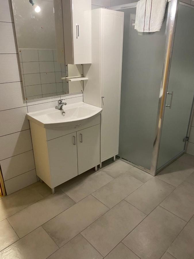 Amar Apartmani, Яйце Екстер'єр фото
