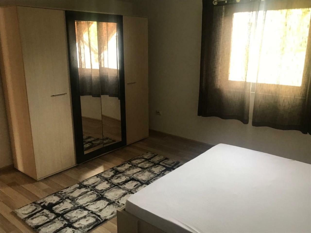 Amar Apartmani, Яйце Екстер'єр фото